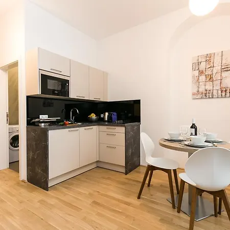 Vienna Stay Apartments Castellez 1020 Room photo